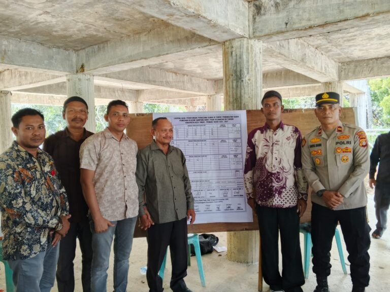 Unggul Dari Dua Kandidat Zulkarnaini Pimpin Desa Buket Puuk