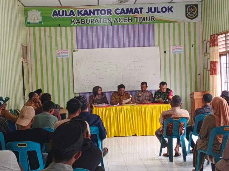 Muspika kecamatan Julok Gelar Sosialisasi Pilkades Buket makmur.