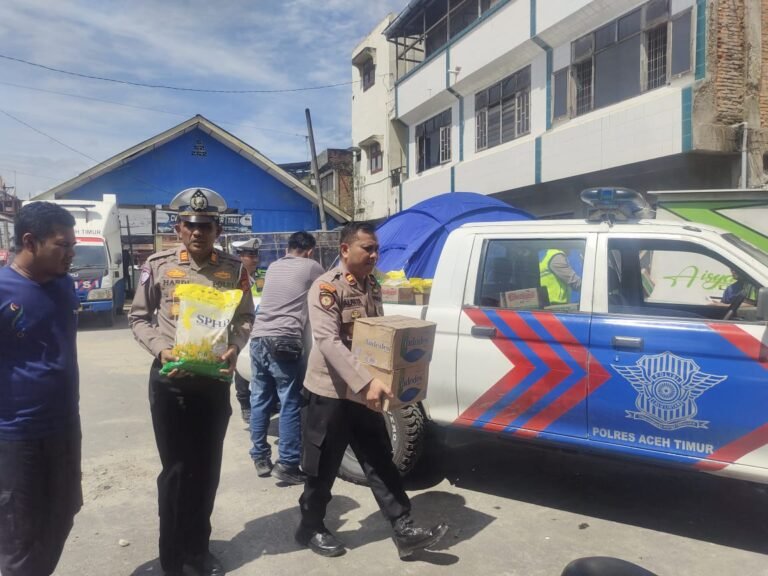 Awak Media Sampaikan Terima Kasih kepada Kapolres Aceh Timur atas Bantuan Sembako