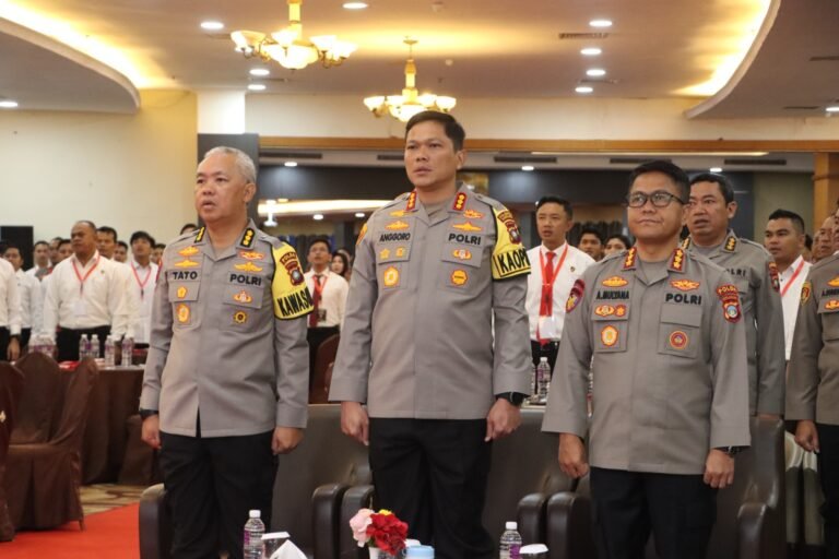 Kapolresta Barelang Dampingi Kapolda Kepri pada Sosialisasi KUHAP Terbaru 2025 kepada Personel Polda Kepri