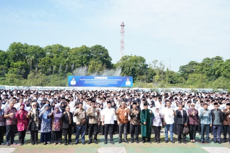 Ini Pesan Wali Kota Robinsar di Pelantikan 3.529 Pegawai Pemerintah dengan Perjanjian Kerja Tahun 2025