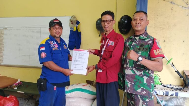 Sinergi Kemanusiaan, PMI dan Dinsos Cilegon Kompak Layani Warga Terdampak Banjir