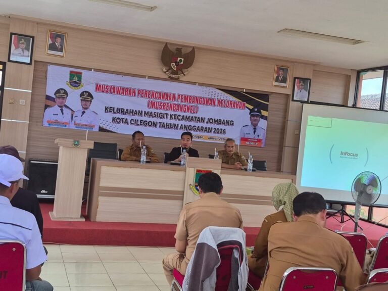 Jawab Keluhan Warga, Pemkot Cilegon Prioritaskan Perbaikan Jalan Rusak di 2026