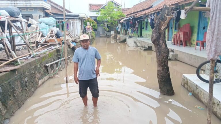 Warga Terdampak Tak Merasa Ditinggalkan Saat Banjir, Ini Pengakuan Ketua RT