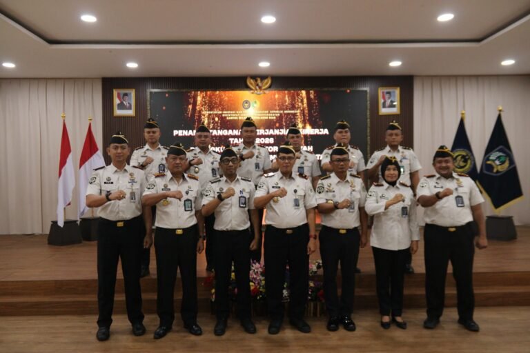 Kepala Rutan Kelas IIA Batam Teken Perjanjian Kinerja Tahun 2026 di Lingkungan Pemasyarakatan Kepulauan Riau