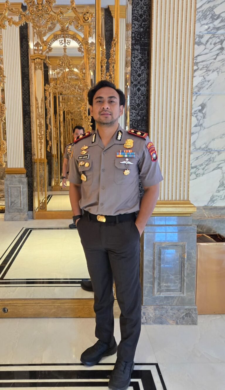 Mutasi di lingkungan Polresta Barelang, Polda Kepri kembali bergulir. Sejumlah perwira penting, Kasat hingga Kapolsek berganti. 