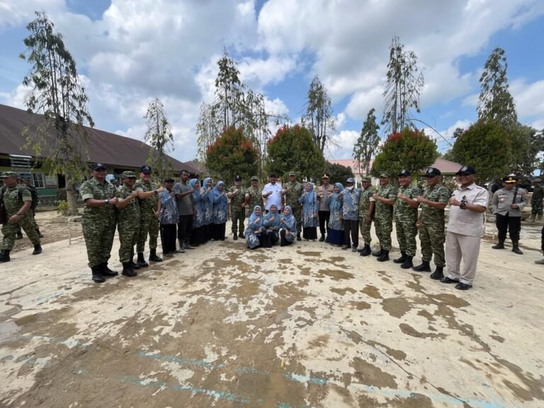 Sinergi TNI-Polri: Wakil Panglima TNI dan Gubernur Akpol Tinjau Pemulihan Pascabanjir di Aceh Tamiang