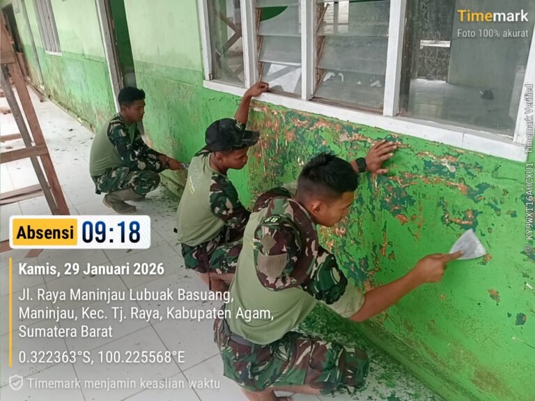 Pemulihan Pendidikan Tetap Prioritas, Pembersihan Sekolah dan Pesantren di Sumbar Dikebut