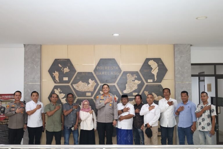 POLDA KEPRI INTENSIFKAN PENDEKATAN HUMANIS DAN DIALOG PUBLIK DI TENGAH ISU AIR BERSIH BATAM
