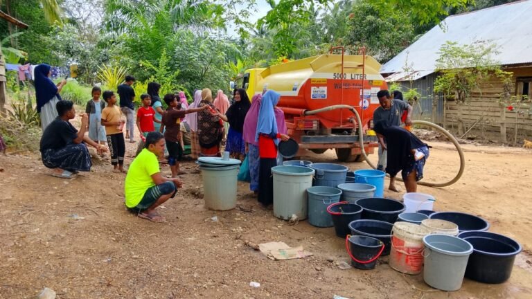 Medco E&P Malaka Distribusikan 1,13 Juta Liter Air Bersih untuk 56 Desa Pascabanjir Aceh Timur