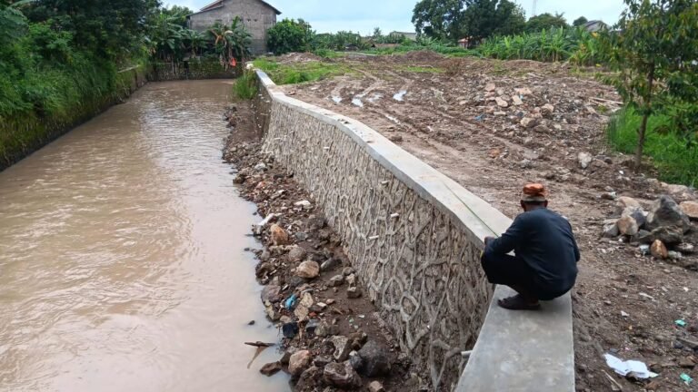 Banjir Kiriman Mulai Terkendali, Normalisasi Kali Cibeber Tuai Apresiasi Warga