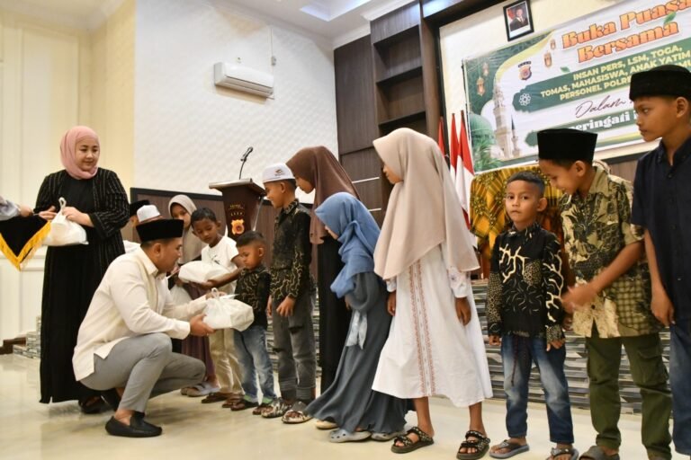 Polres Aceh Timur Gelar Buka Puasa Bersama Insan Pers, Toga, Tomas, Mahasiswa, LSM dan Anak Yatim