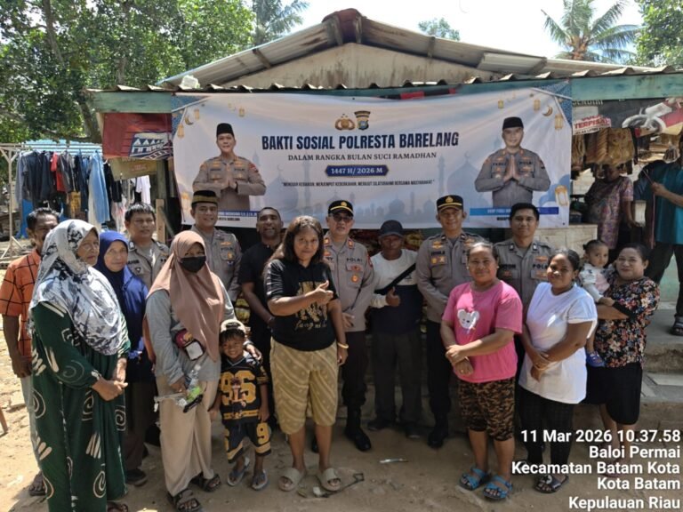 Perkuat Kepedulian Sosial di Bulan Ramadan, Polsek Batam Kota dan Paguyuban Keluarga Tionghoa Meranti (PKTM) Gelar Bakti Sosial