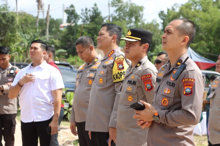 Jelang Ramadhan dan Idul Fitri, Kapolda Kepri dan Kapolresta Barelang Pantau Gerakan Pangan Murah di Batam
