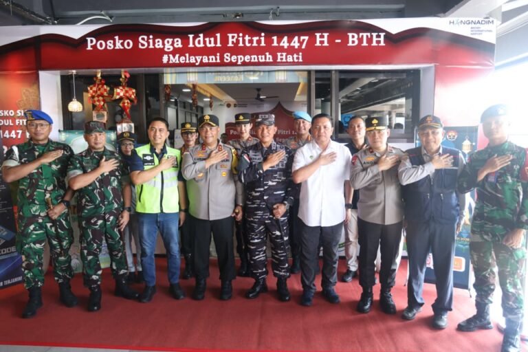 Operasi Ketupat Seligi 2026: Kapolda Kepri Tinjau Pos Pelayanan Terpadu Bandara Hang Nadim Batam