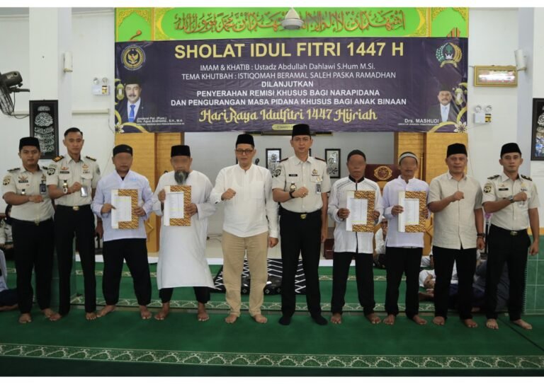 Lebaran Penuh Makna, 759 Warga Binaan Lapas Batam Terima Remisi Khusus Idul Fitri