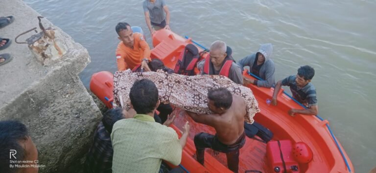 Empat Pelajar Tenggelam di Perairan Peudawa, Satu Masih Dalam Pencarian