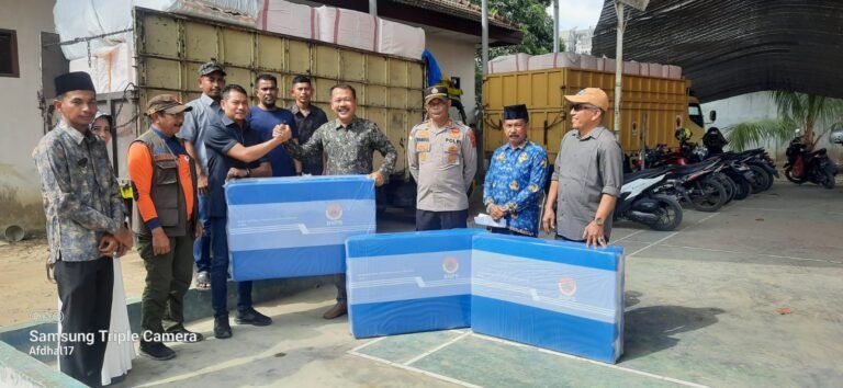 Wabup Aceh Timur Terima 1.000 Kasur Lipat dari BNPB untuk Korban Bencana