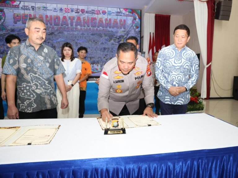 PERKUAT KEAMANAN OBJEK VITAL NASIONAL, POLDA KEPRI TANDATANGANI NOTA KESEPAHAMAN DORONG IKLIM INVESTASI