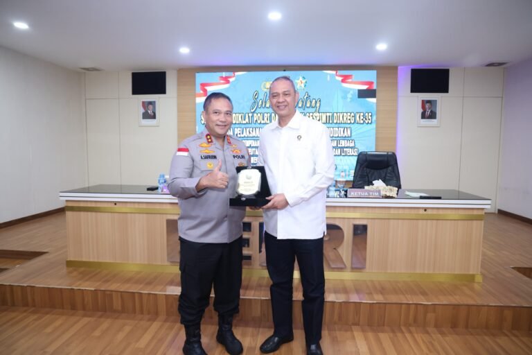 POLDA KEPRI TERIMA PRAKTIK KERJA DALAM NEGERI (PKDN) SESPIMTI DIKREG KE-35 T.A. 2026