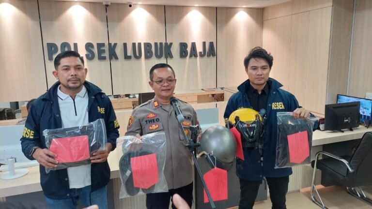 Dendam Berujung Pembakaran Motor, Kepala Toko Optik di Batam Ditangkap Polisi