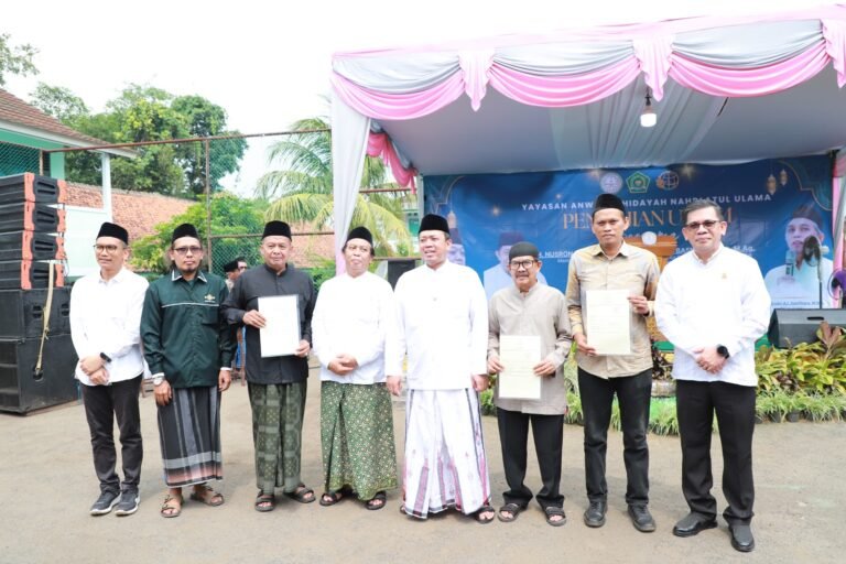 Dampingi Menteri Nusron Hadiri Pengajian Umum di Pandeglang, Pemimpin Jangan Persulit Urusan Rakyat