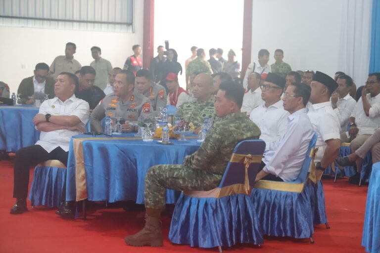 ‎KAPOLDA KEPRI HADIRI PERESMIAN 1.061 KOPERASI MERAH PUTIH OLEH PRESIDEN RI