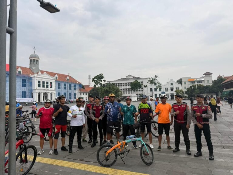 Jaga Kekondusifan CFD Kota Tua dan Sarinah, Dit Samapta Korsabhara Baharkam Polri Gelar Patroli Dialogis