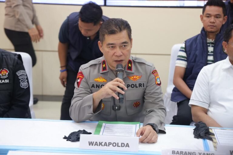 ‎WAKA BGN DAN WAKAPOLDA KEPRI KAWAL KASUS DUGAAN PENIPUAN DAN/ATAU PENGGELAPAN SPPG MBG DI BATAM