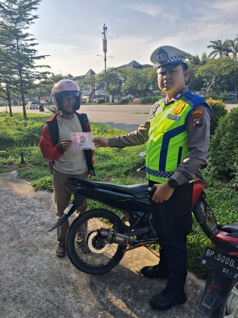 Wujudkan Keselamatan Berkendara, Satlantas Polresta Barelang Gelar Penindakan Terhadap Knalpot Brong dan Pelanggaran Lalu Lintas