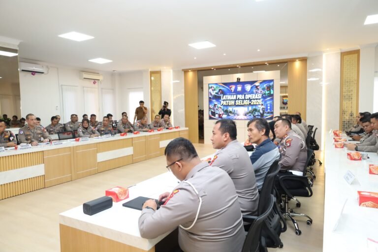 Polresta Barelang dan Polda Kepri Matangkan Kesiapan Operasi Patuh Seligi 2026 Melalui Latpraops dan Tactical Floor Game