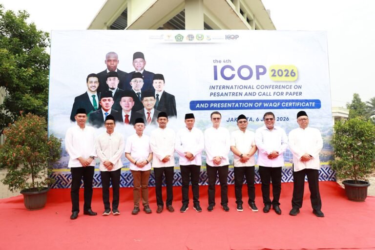 Kanwil BPN Provinsi Banten Serahkan 251 Sertipikat Wakaf pada 4th ICOP, Dukung Percepatan Sertipikasi Tanah Wakaf Nasional
