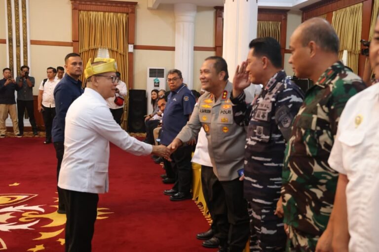 ‎Kapolda Kepri Hadiri Penandatanganan Kesepakatan Bersama BP2MI, Perkuat Sinergi Perlindungan Pekerja Migran Indonesia