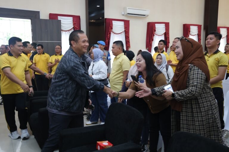 Polda Kepri Gelar Nonton Bareng Piala Dunia FIFA 2026, Salurkan Bantuan Sosial Dan Serahkan Alsintan Dalam Rangka Hari Bhayangkara KE-80