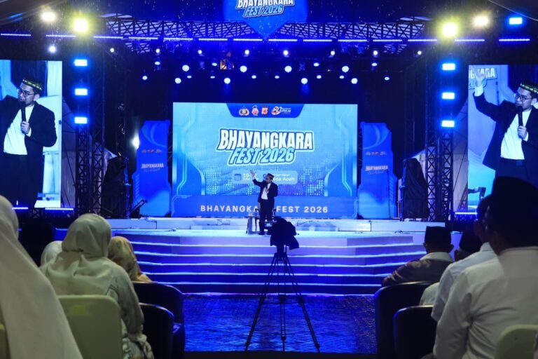 Ribuan Masyarakat Antusias Hadiri Opening Ceremony Bhayangkara Fest 2026