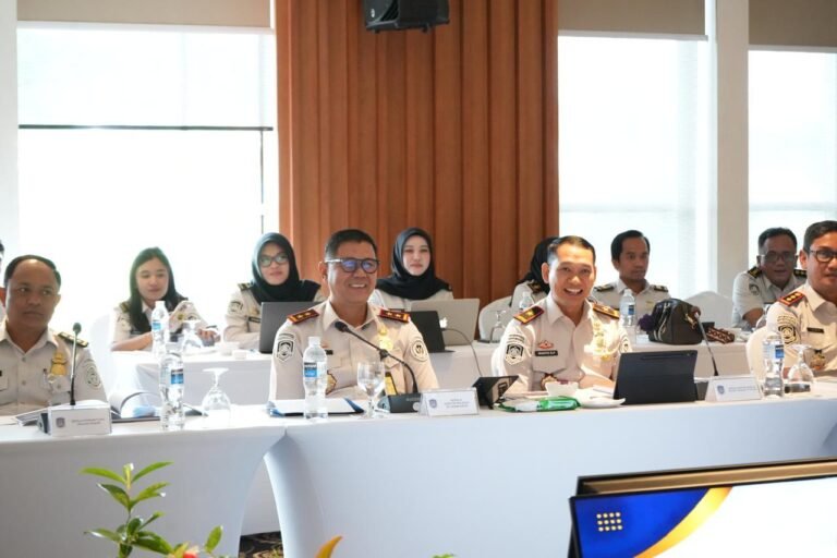 Kunjungi Batam, Komisi XIII DPR RI Bahas Penguatan Tugas dan Fungsi Keimigrasian. 