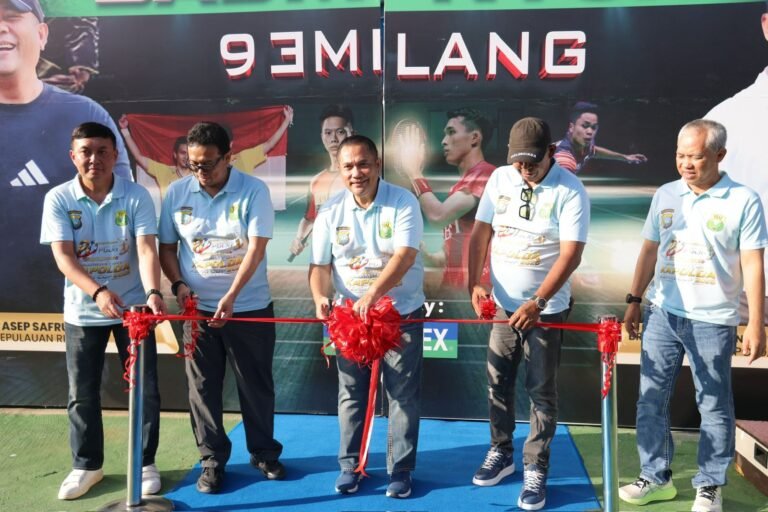 ‎Kapolda Kepri Resmikan Gor Gemilang Dan Buka Kejuaraan Badminton Kapolda Kepri Cup 2026