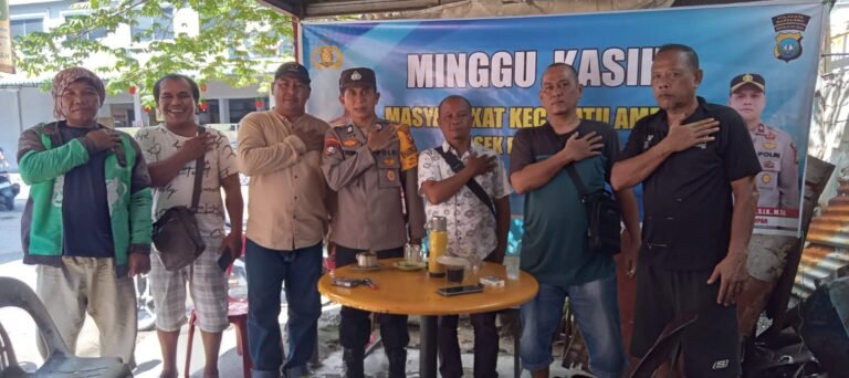 Minggu Kasih Kamtibmas Polsek Batu Ampar dengan warga kampung seraya : Mari Ciptakan Kamtibmas Kondusif Wilayah Batu Ampar , Call 110 layanan polisi 
