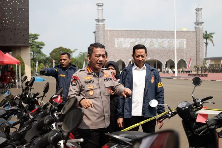 Ditreskrimum Polda Banten Berhasil Ungkap Dua Kasus Curanmor dan Kepemilikan Senjata Api Rakitan, Amankan Enam Tersangka dan Belasan Kendaraan Hasil Kejahatan