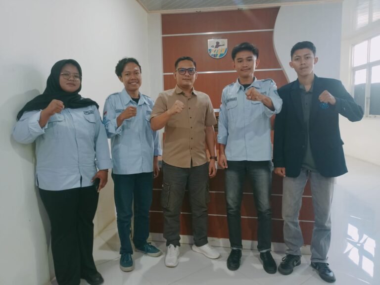 Terima Audiensi BEM Institut Banten, Wakil Ketua KNPI A. Taufik: Persatuan Pemuda Adalah Kekuatan