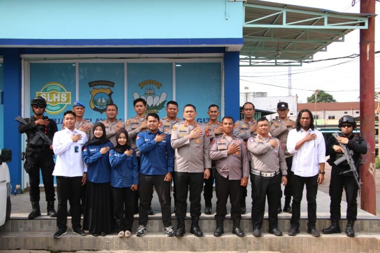 Pastikan Standar Pelayanan dan Fasilitas, Kapolresta Barelang Cek SPPG Polresta Barelang