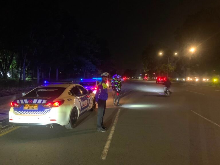 Satlantas Polresta Barelang Intensifkan Patroli Malam untuk Cegah Balap Liar dan Gangguan Kamtibmas