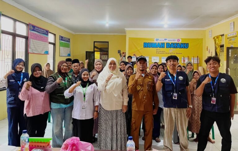 Tingkatkan Daya Saing UMKM, Mahasiswa KKM Kelompok 38 Desa Mekar Baru Gelar Pelatihan Kapasitas Usaha dan Sertifikasi Halal