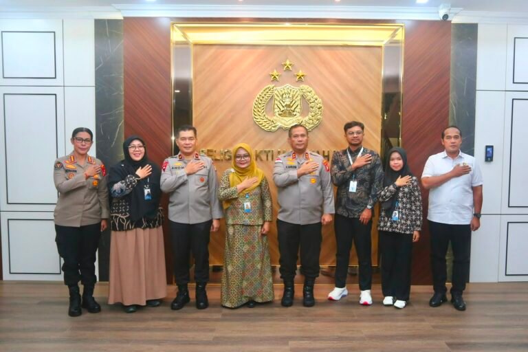 Audiensi Dengan Kepala Kantor Bahasa Propinsi Kepri, Kapolda Kepri Perkuat Sinergi Dalam Peningkatan Literasi Bahasa