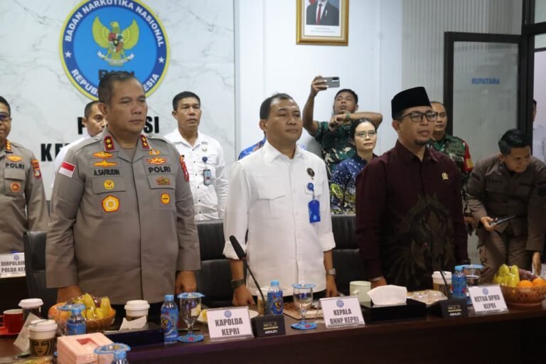‎Kapolda Kepri Hadiri Peringatan Hari Anti Narkotika International (Hani) Tahun 2026