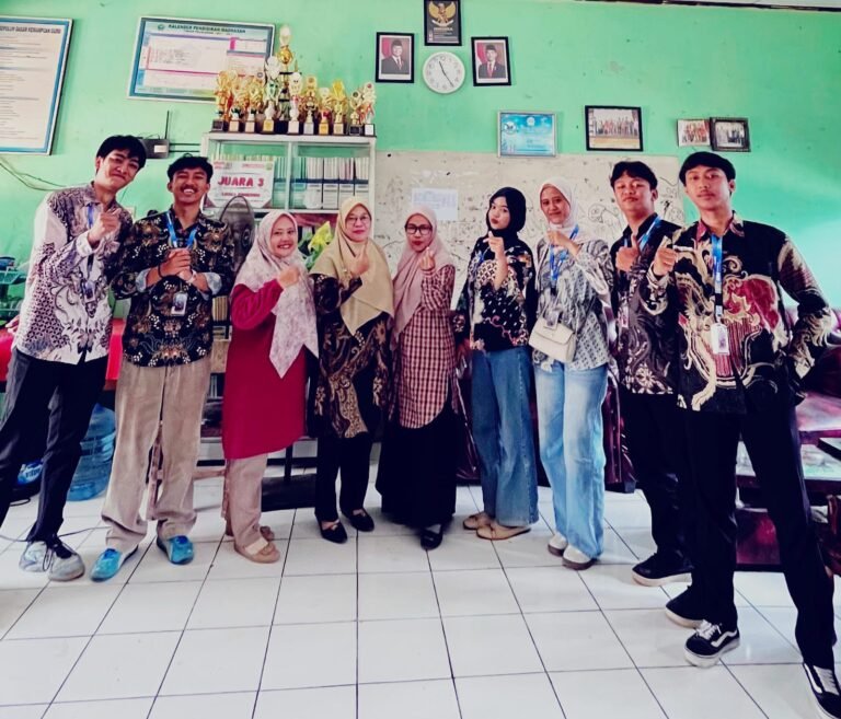 Wujudkan Sekolah Ramah Anak, Mahasiswa UNIBA Gelar Edukasi Anti-Bullying di MTs Nurul Falah Petir