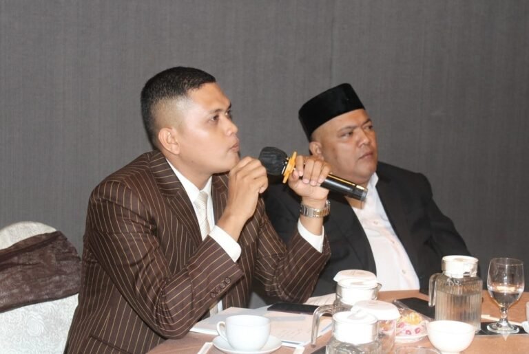 Diduga Oknum PJ Geuchik Aniaya Mantan Kadus Paya Dua, Iskandar Midsen Angkat Bicara.
