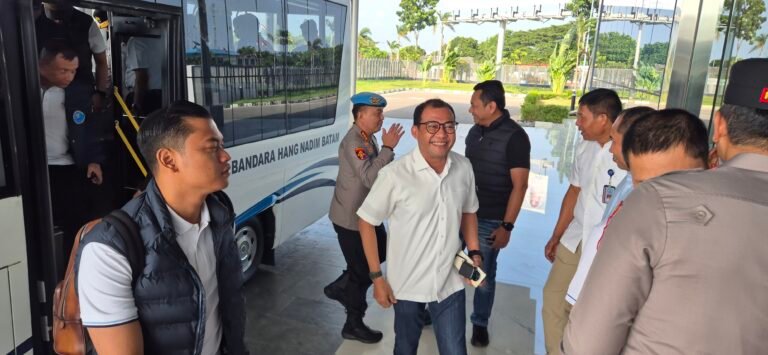 Kapolresta Barelang Monitoring Kedatangan Kepala BNN RI di VVIP Bandara Hang Nadim Batam