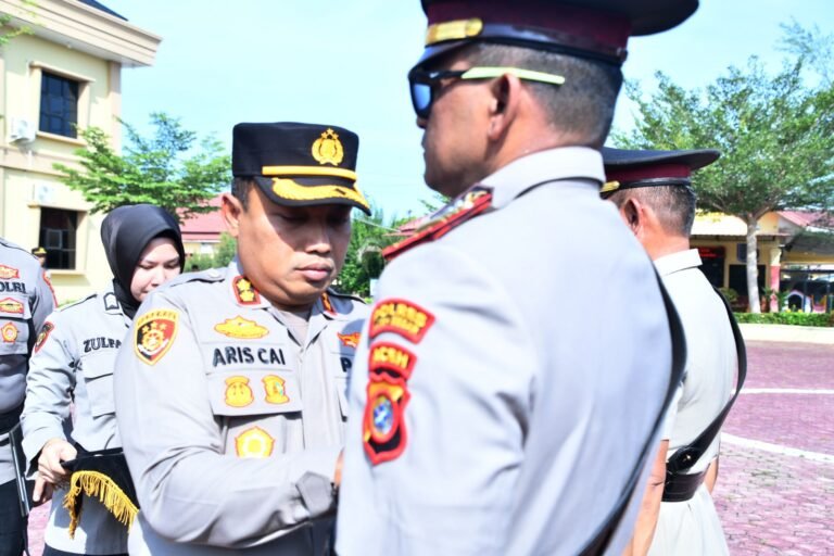 19 Pejabat Polres Aceh Timur Berganti, Kapolres Tekankan Sinergi Polisi dan Masyarakat