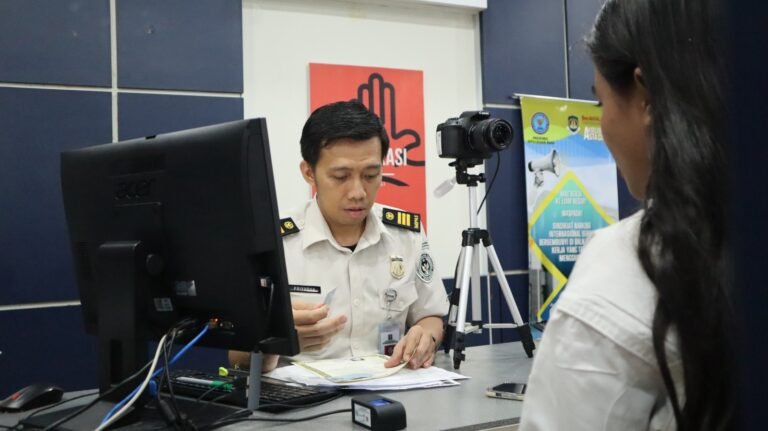 Tingginya Mobilitas di Batam, Imigrasi Batam Catat 527.764 Perlintasan pada Bulan September